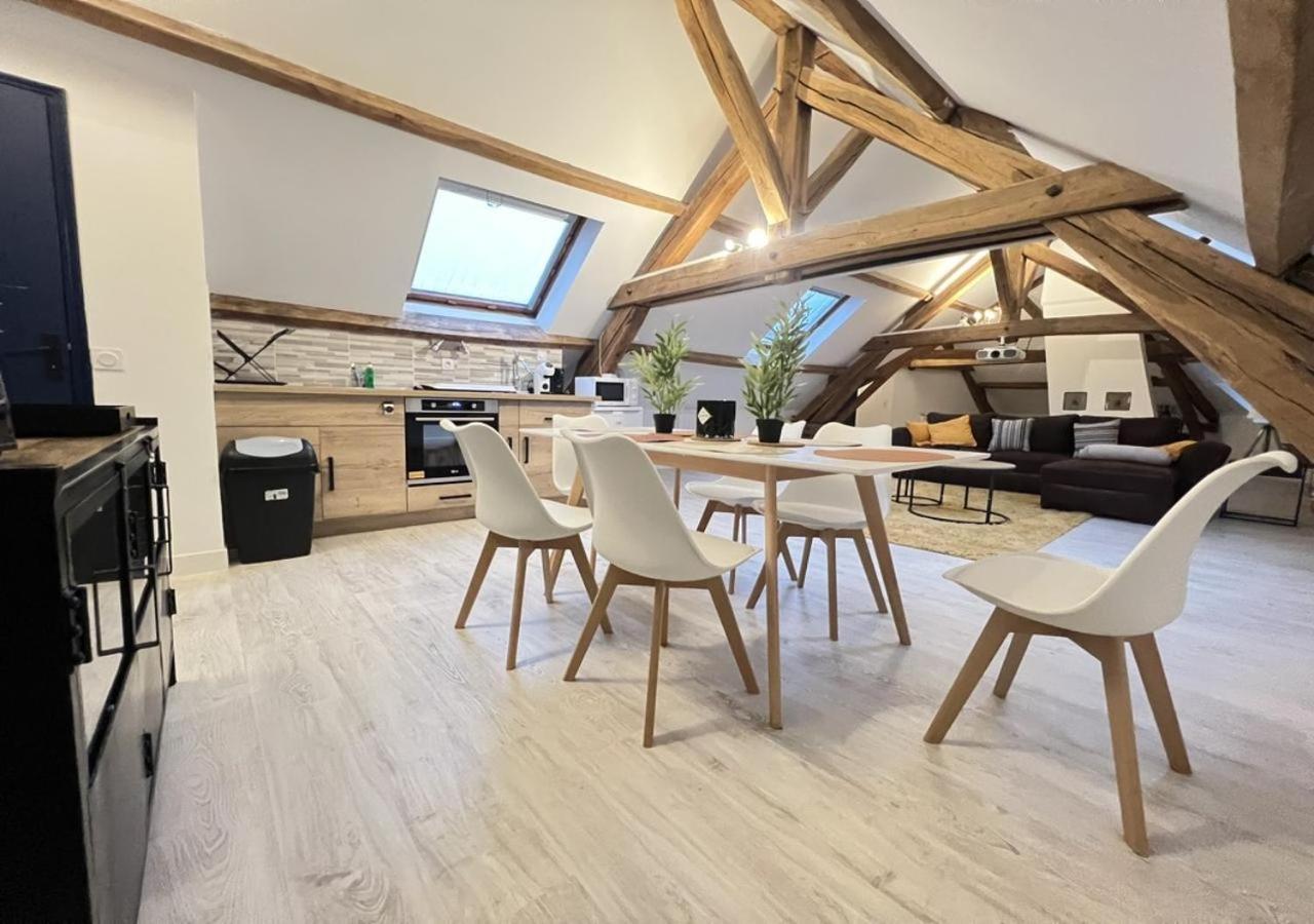 L Armurerie - Appartement Centre Ville De Sens Extérieur photo